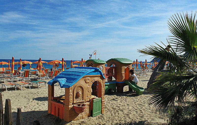 Playground next to the beach in Bergeggi